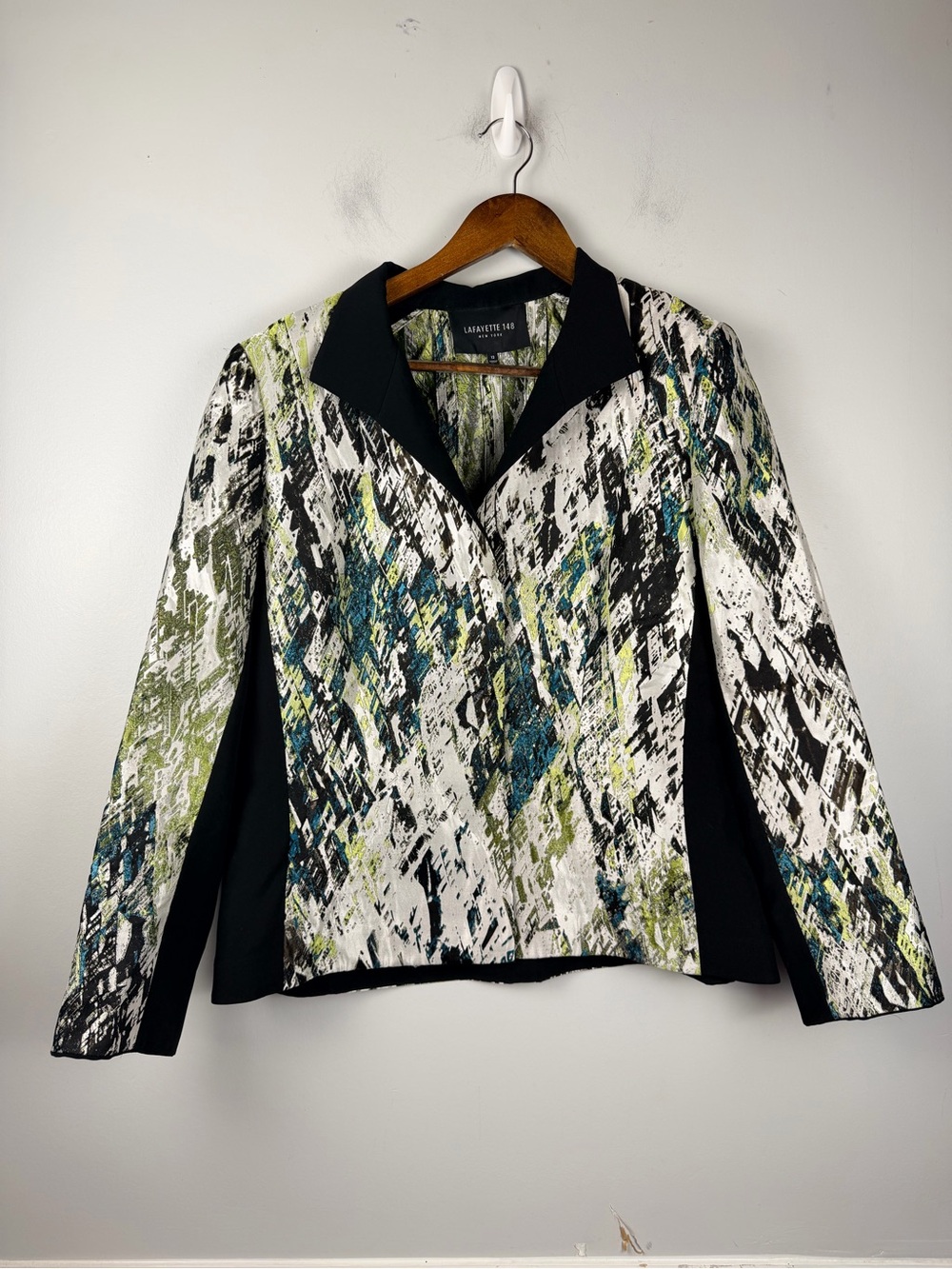 LAFAYETTE 148 NEW YORK Jacket Womens Size 12 100% Silk Abstract Art Blazer Snap